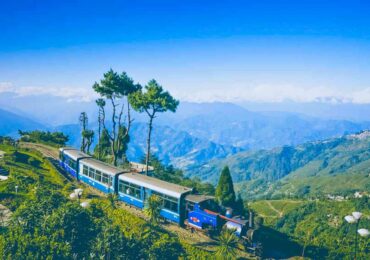 Darjeeling - Kalimpong – Gangtok- Tsomgo Lake Tour Package | Banasri Tourism Private Limited | banasri.in