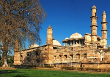 Champaner-Pavagadh-Archaeological-park-banasri.in