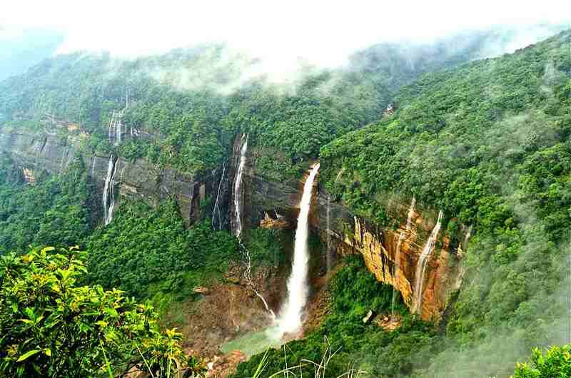 Nohkalikai Falls, Meghalaya