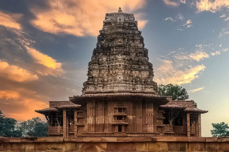 Rudreshwara-Ramappa-Temple-banasri.in