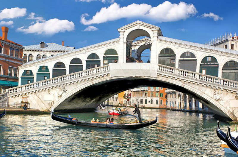 Top 30 Tourist Destinations in Italy