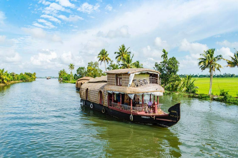 Top 30 Tourist Destinations in Kerala