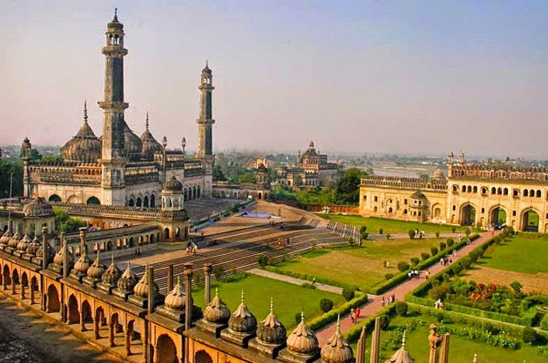 Top 30 Tourist Destinations in Uttar Pradesh