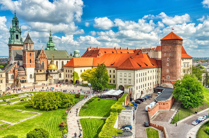 Famous 10 tourist destinations in Poland