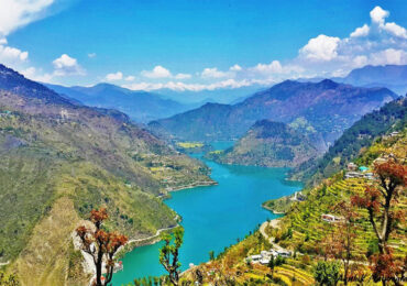 Chamera Lake was formed as a result of the construction of the Chamera Dam on the Ravi River. | Banasri Tourism Private Limited | banasri.in