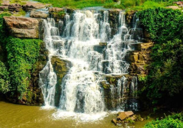 Ethipothala Falls is rich in avian life | Banasri Tourism Private Limited | banasri.in