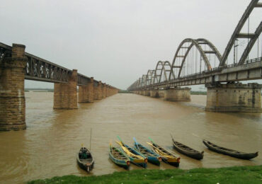 Godavari River | Banasri Tourism Private Limited