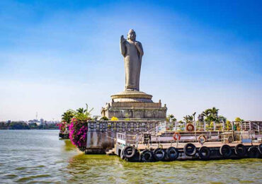 Hussain Sagar Lake in Hyderabad Constructed by Ibrahim Quli Qutb Shah | Banasri Tourism Private Limited | banasri.in