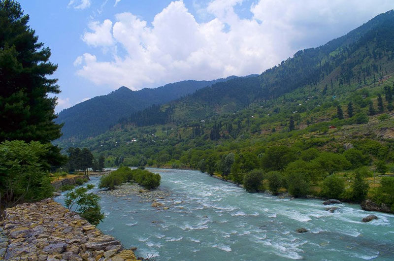 The Majestic Jhelum River: A Lifeline of Kashmir - Tour operator in India