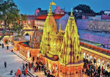 Kashi Vishwanath Temple Varanasi | Banasri Tourism Private Limited