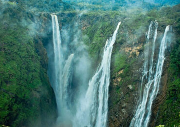 Kunchikal Falls was formed due to the perennial river Varahi | Banasri Tourism Private Limited | banasri.in