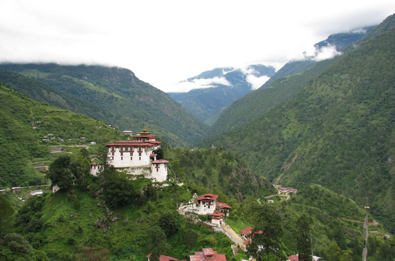 Lhuentse Perched in the northeastern corner of Bhutan | Banasri Tourism Private Limited | banasri.in