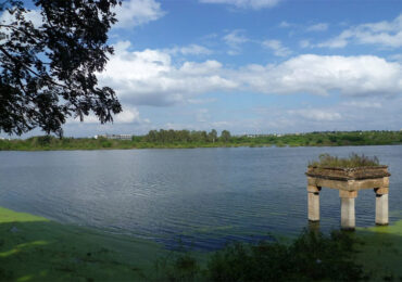 Lingambudhi Lake showcases traditional water management techniques | Banasri Tourism Private Limited | banasri.in