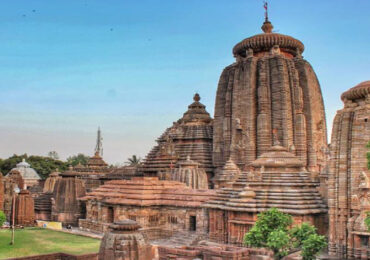 Lingaraj Temple Odisha | Banasri Tourism Private Limited