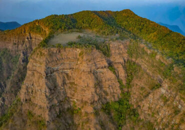 Phawngpui Peak stands as a prominent symbol of Mizoram’s natural and cultural heritage | Banasri Tourism Pvt Ltd | banasri.in