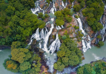 Shivanasamudra Falls formed by the Kaveri River | Banasri Tourism Private Limited | banasri.in