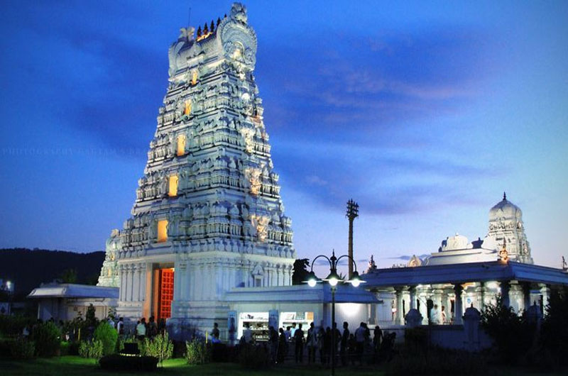 Tirupati Balaji Temple Andhra Pradesh | Banasri Tourism Private Limited