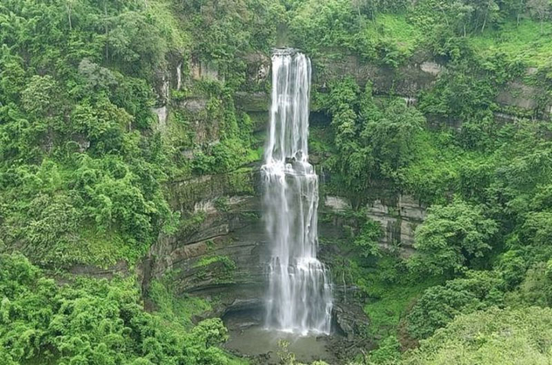 Vantawng Falls is known for its impressive height and dramatic drop | Banasri Tourism Pvt Ltd | banasri.in